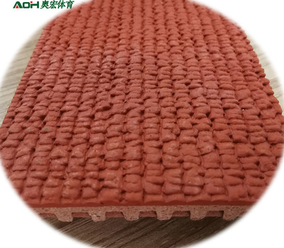 为何要选择水性体系产品进行体育场地铺装