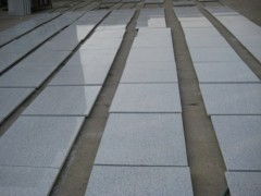 一站式体育场地铺装 优质板材供应、花岗岩地铺与室外装饰解决方案